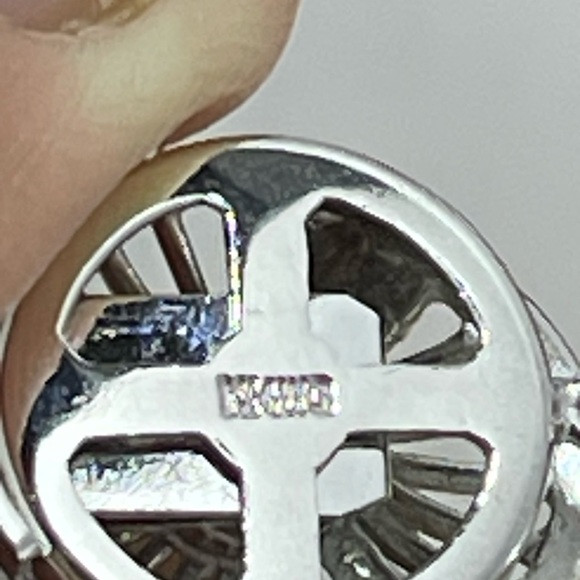 K14 white Gold /Akoya Pearl Necklace size 17 inches, Pearls size 7.5-8 mm - Picture 4 of 10